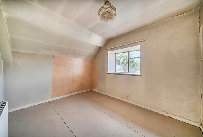 2 Bedroom Detached House For Sale In Burcombe, Chalford Hill, Stroud, Gloucestershire, GL6