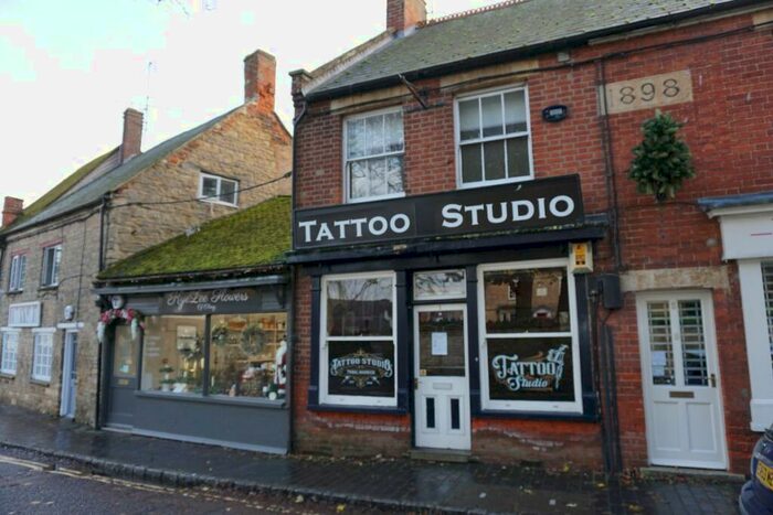 1 Bedroom Flat To Rent In Weston Road, Olney, MK46