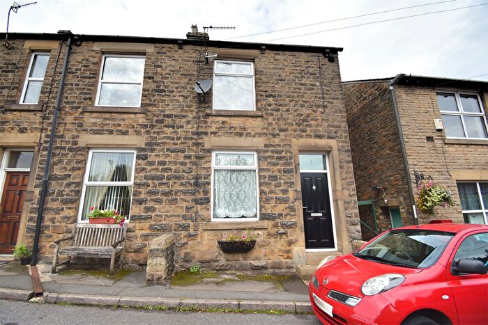 2 Bedroom End Of Terrace House For Sale In Yeardsley Lane, Furness Vale, High Peak, SK23