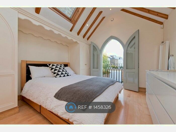 1 Bedroom End Of Terrace House To Rent In Sedleigh Road, London, SW18