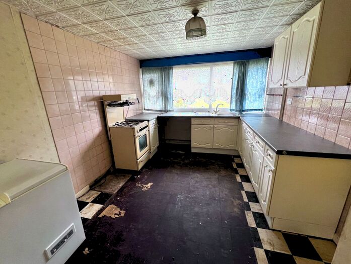 3 Bedroom Terraced House For Sale In Heathfield Road, Handsworth, Birmingham, B19