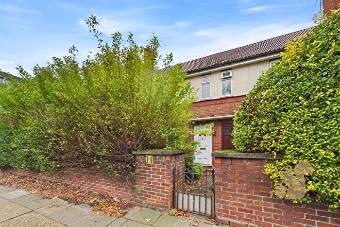 2 Bedroom Maisonette For Sale In Grimwade Street, Ipswich, IP4