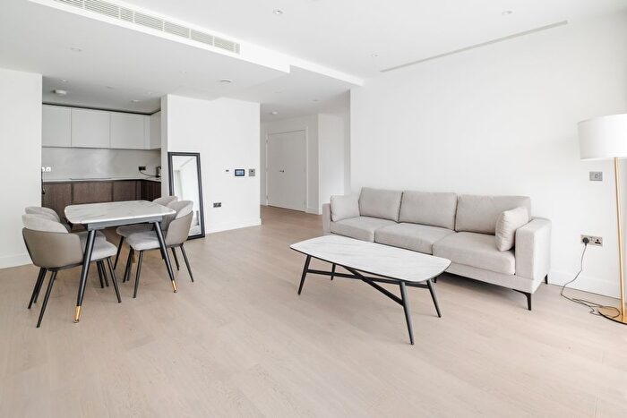 1 Bedroom Flat To Rent In Paragon Square, London, WC1X