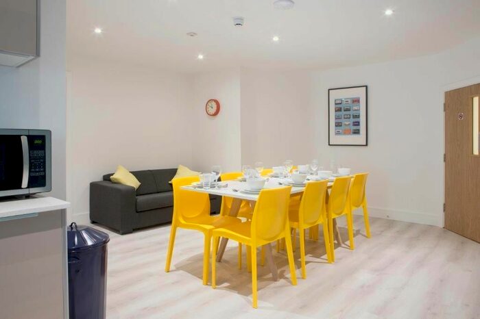 1 Bedroom Terraced House To Rent In Hampshire Terrace, Portsmouth, PO1