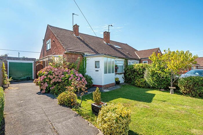 3 Bedroom Semi-Detached Bungalow For Sale In Wheatley, Oxfordshire, OX33