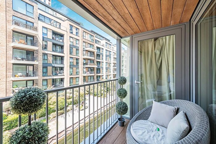 1 Bedroom Flat For Sale In Countess House, Chelsea Creek, Fulham, SW6