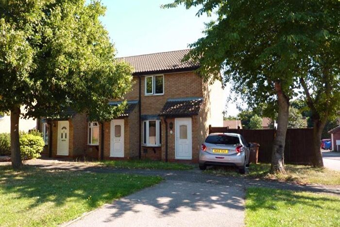 2 Bedroom Semi Detached House For Sale In Portchester Gardens, Wakes Meadow, Northampton, NN3