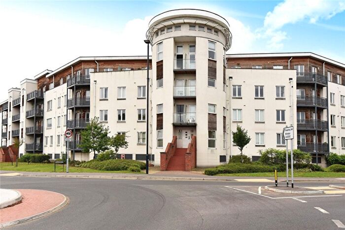 3 Bedroom Flat To Rent In Burghley Court, Kingsquarter, Maidenhead, Berkshire, SL6