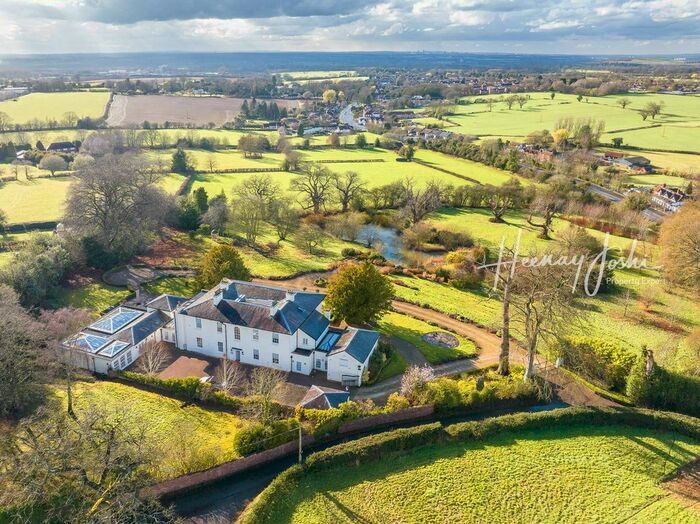 5 Bedroom Detached House For Sale In Church Lane, Meriden, CV7