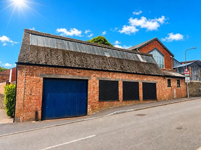 Property To Rent In Foundry Road, Stamford, Lincolnshire, PE9