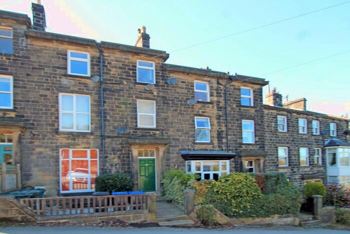 2 Bedroom Flat To Rent In Mount Pleasant, Ilkley, LS29
