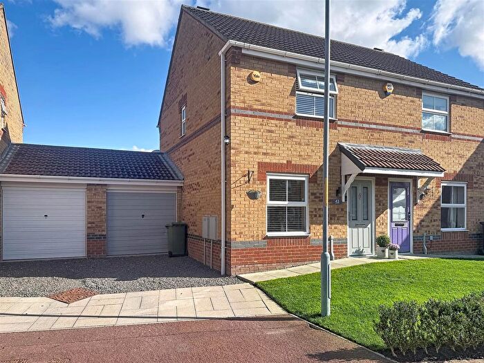2 Bedroom Semi-Detached House For Sale In Harrier Close, Thornaby, TS17