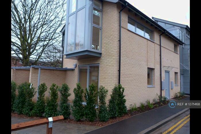 1 Bedroom Flat To Rent In Benson Place, Cambridge, CB4