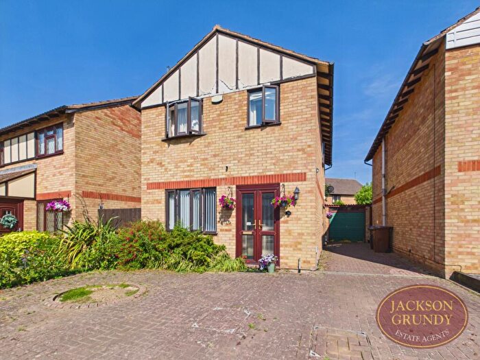 4 Bedroom Detached House For Sale In Bollinger Close, Duston, NN5
