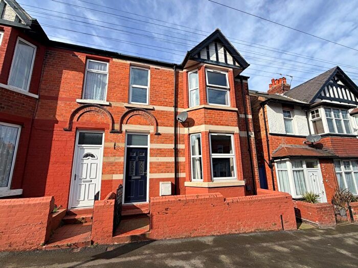 3 Bedroom Property For Sale In Tennyson Avenue, Scarborough, YO12