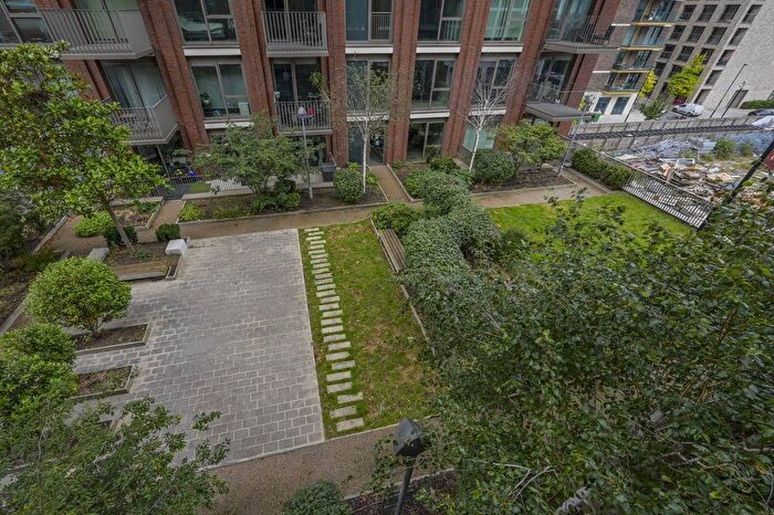 1 Bedroom Flat For Sale In Pendant Court, Silvertown, London, E16