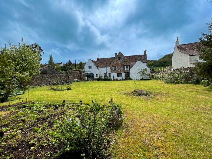 4 Bedroom Detached House For Sale In The Street, Compton Martin, BS40