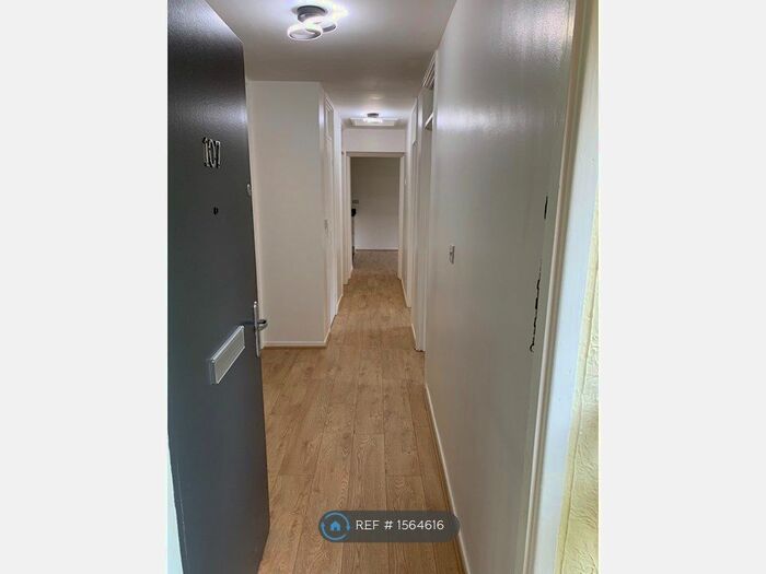 3 Bedroom Flat To Rent In Fentham Road, Erdington, Birmingham, B23