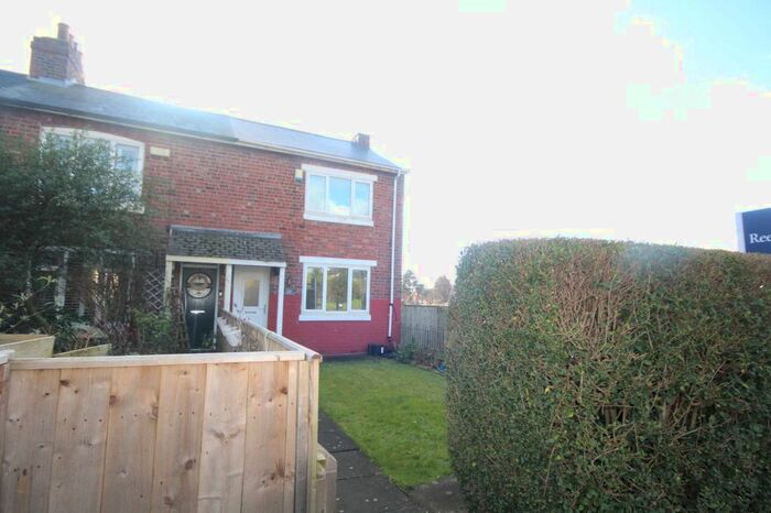 2 Bedroom End Of Terrace House To Rent In Burlam Road, Middlesbrough, North Yorkshire, TS5