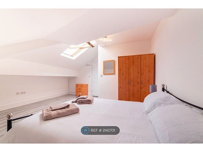 2 Bedroom Flat To Rent In Garstang Road, Preston, PR1