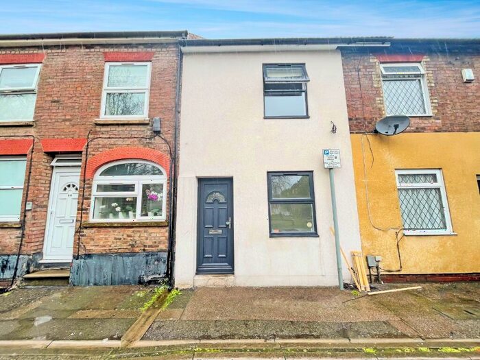3 Bedroom Terraced House To Rent In Hastings Street, Luton, Bedfordshire, LU1