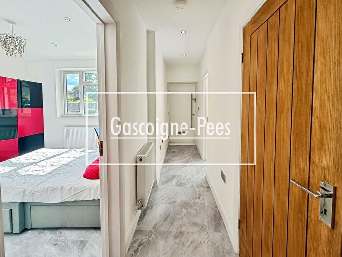 1 Bedroom Property To Rent In Mill Lane, Reading, RG6