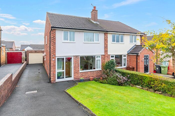 3 Bedroom Semi Detached House For Sale In Hall Park Rise, Horsforth, Leeds, West Yorkshire, LS18