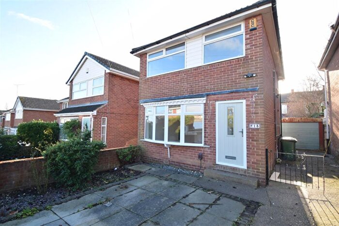 3 Bedroom Detached House To Rent In The Sycamores, Horbury, WF4