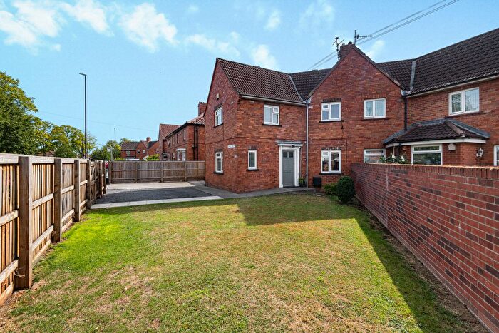3 Bedroom Semi Detached House For Sale In Broad Walk, Knowle, Bristol, BS4