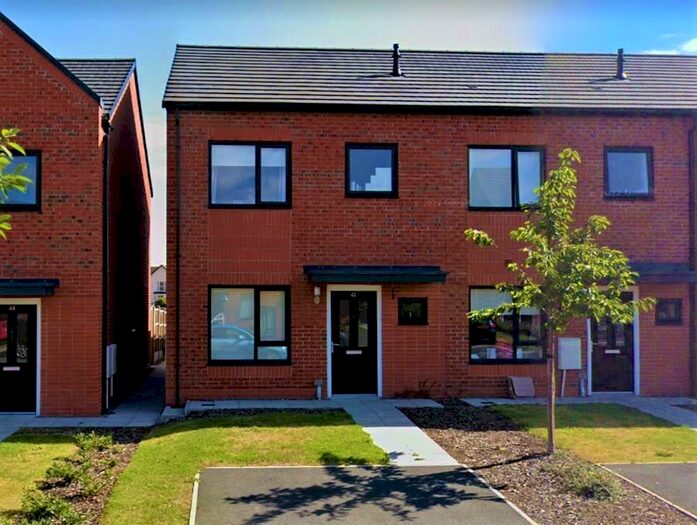 3 Bedroom End Of Terrace House To Rent In Faversham Way, Minshull Way, Birkenhead, Wirral, Merseyside, CH42