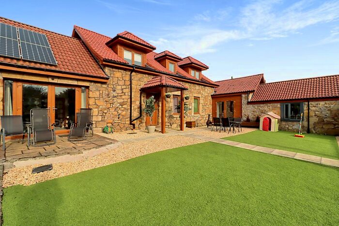 4 Bedroom Detached House For Sale In Lochgelly, Fife, KY5