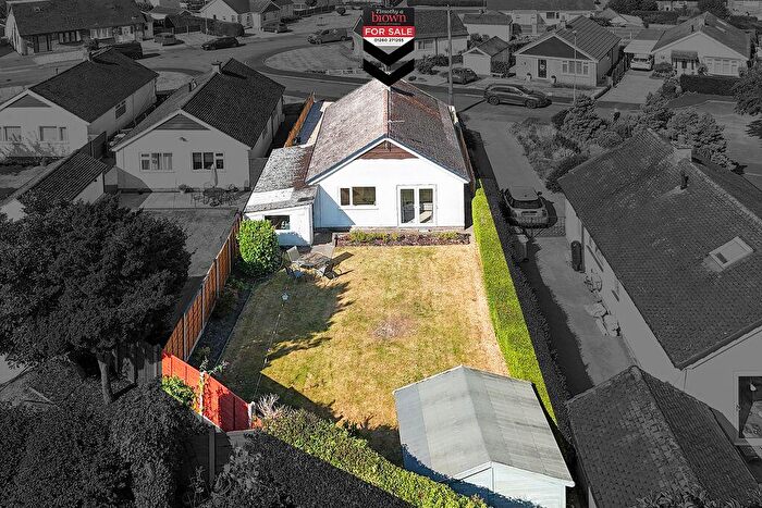 3 Bedroom Bungalow For Sale In Radnor Close, Congleton, CW12