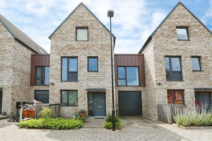 4 Bedroom Terraced House For Sale In Rosemary Road, York, YO24