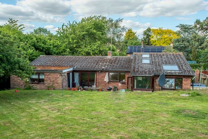 4 Bedroom Detached Bungalow For Sale In Harkstead Road, Lower Holbrook, IP9