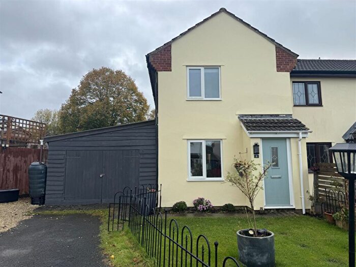 2 Bedroom Semi Detached House For Sale In Copplestone, EX17