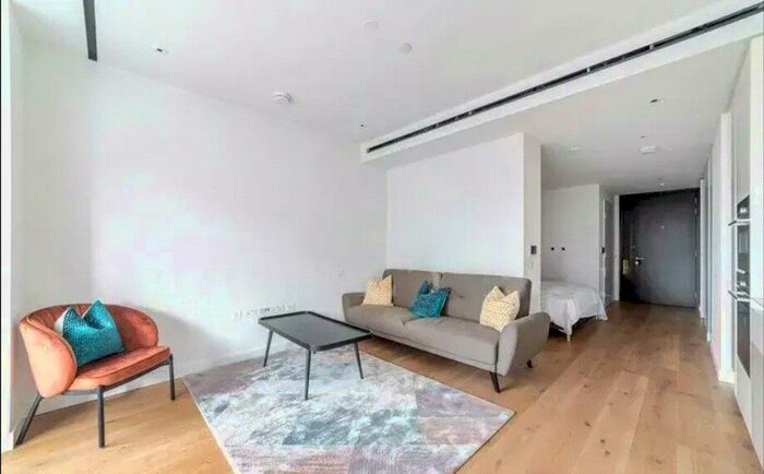 Apartment To Rent In Oakley House, Electric Boulevard Batterse, London, SW11