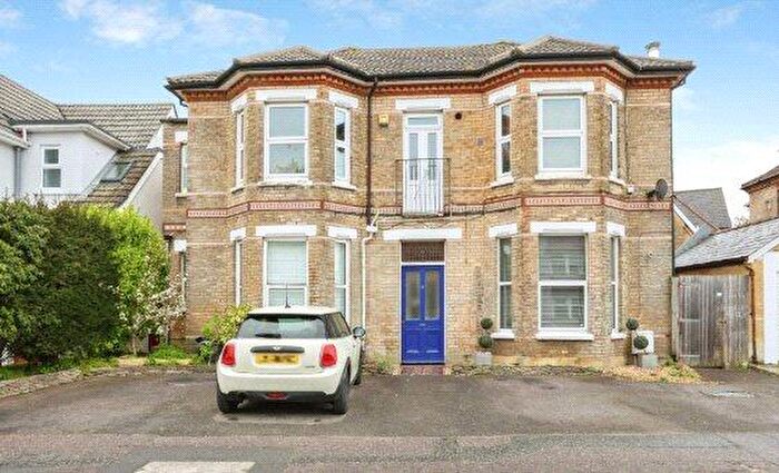 1 Bedroom Flat For Sale In Drummond Road, Bournemouth, Dorset, BH1