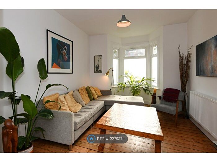 3 Bedroom Terraced House To Rent In Sedgwick Road, London, E10