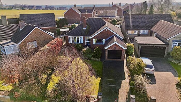 4 Bedroom Bungalow For Sale In Upperthorpe Road, Westwoodside, Doncaster, Lincolnshire, DN9