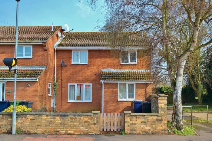 2 Bedroom Flat To Rent In North Road, St. Ives, Huntingdon, PE27