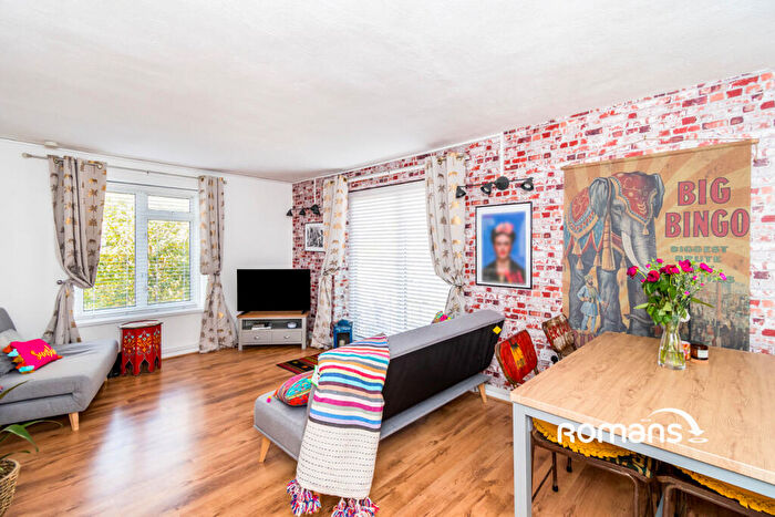 1 Bedroom Flat To Rent In Wales Street, Winchester, Hampshire, SO23