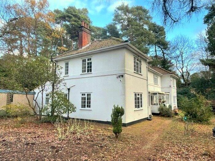 1 Bedroom Apartment To Rent In Tekels Park, Camberley, Surrey, GU15