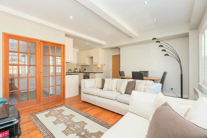 2 Bedroom Flat To Rent In Bridewell Place, London, E1W