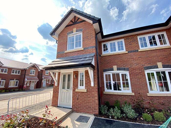 3 Bedroom Semi-Detached House To Rent In Cartwright Close, Eaton, Congleton, CW12