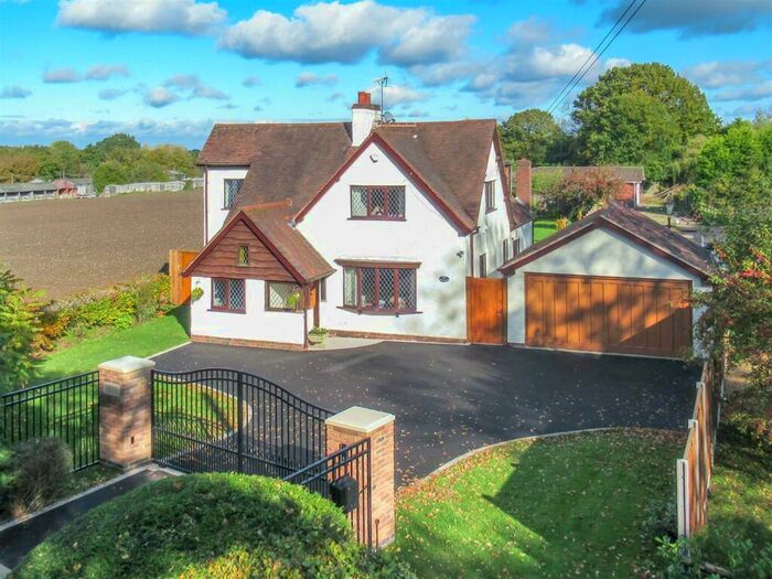 4 Bedroom Detached House To Rent In Mill Lane, Earlswood, Solihull, B94
