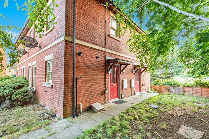 2 Bedroom Terraced House For Sale In Chapman Road, Wellingborough, NN8