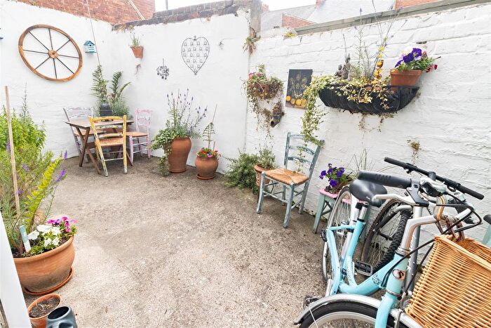 1 Bedroom Flat For Sale In Belford Terrace, North Shields, NE30