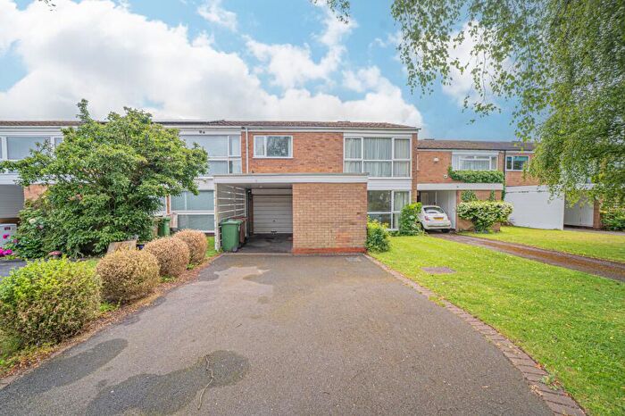 4 Bedroom Terraced House For Sale In Emscote Green, Solihull, B91