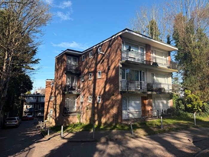 1 Bedroom Flat To Rent In Ruthin Close, Luton, LU1
