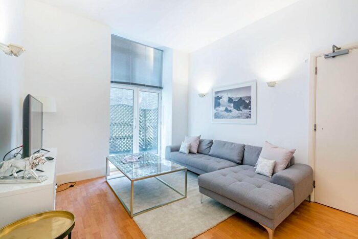 2 Bedroom Flat To Rent In Dingley Road, City, London, EC1V